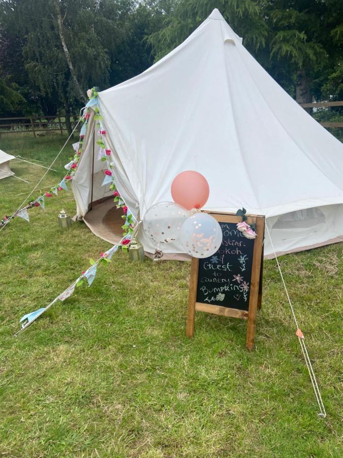 Hotel Country Bumpkins Luxury Glamping à Wellingore Extérieur photo