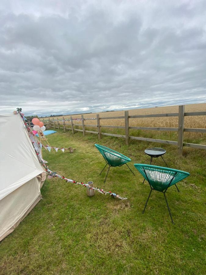 Hotel Country Bumpkins Luxury Glamping à Wellingore Extérieur photo