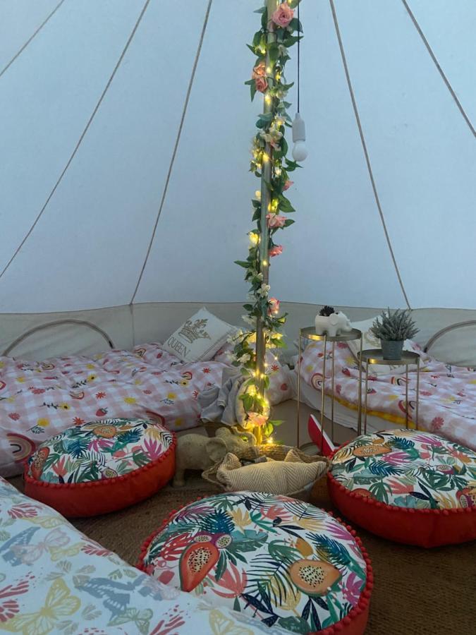 Hotel Country Bumpkins Luxury Glamping à Wellingore Extérieur photo