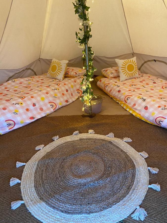 Hotel Country Bumpkins Luxury Glamping à Wellingore Extérieur photo