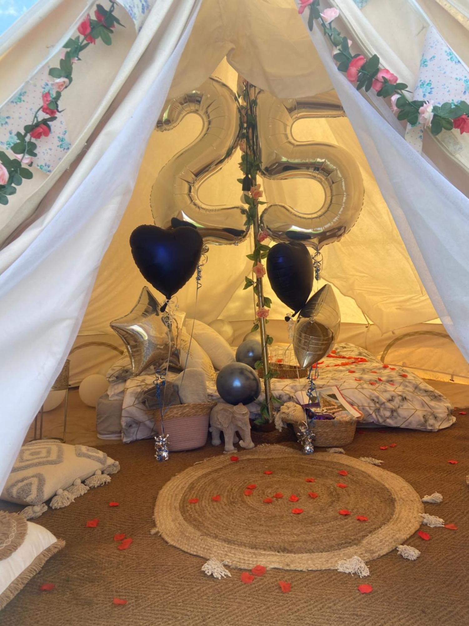 Hotel Country Bumpkins Luxury Glamping à Wellingore Extérieur photo